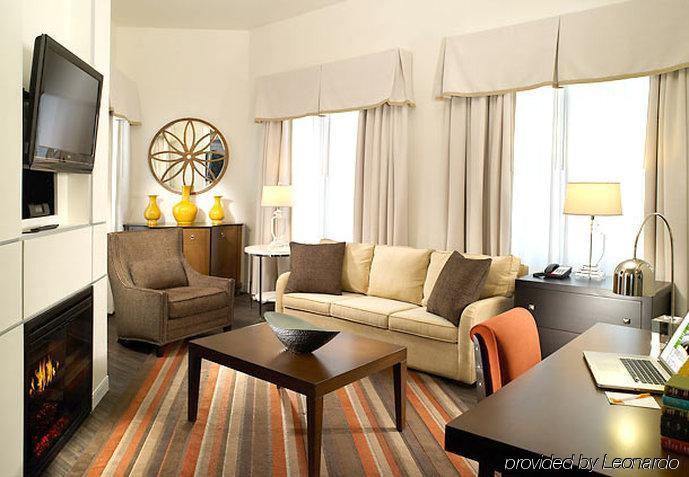 Courtyard By Marriott Atlanta Downtown Otel Oda fotoğraf