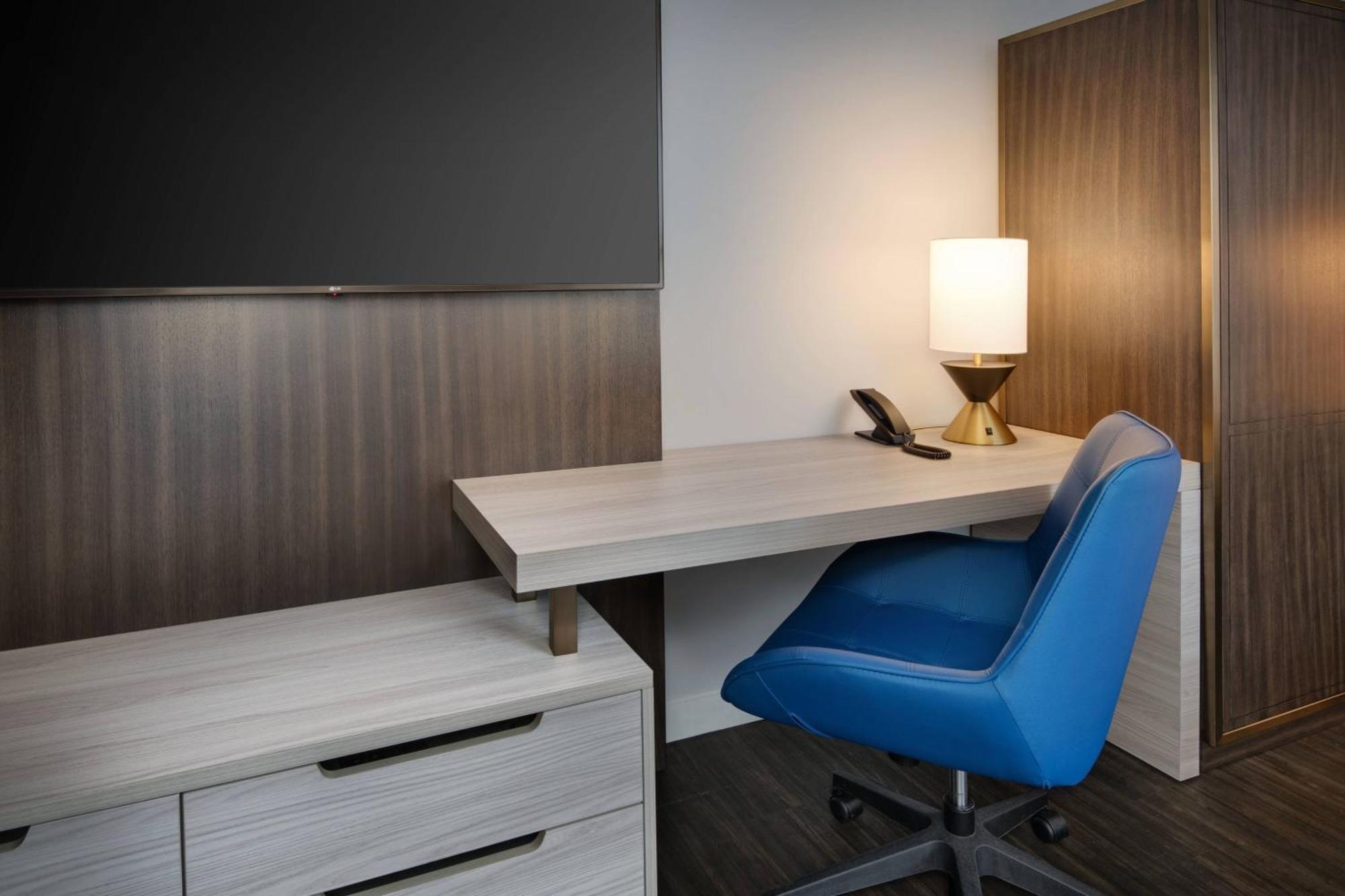 Courtyard By Marriott Atlanta Downtown Otel Dış mekan fotoğraf